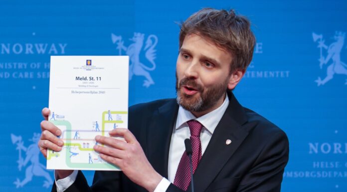 Ny helseplan: Regjeringen vil sikre nok helsepersonell i framtiden